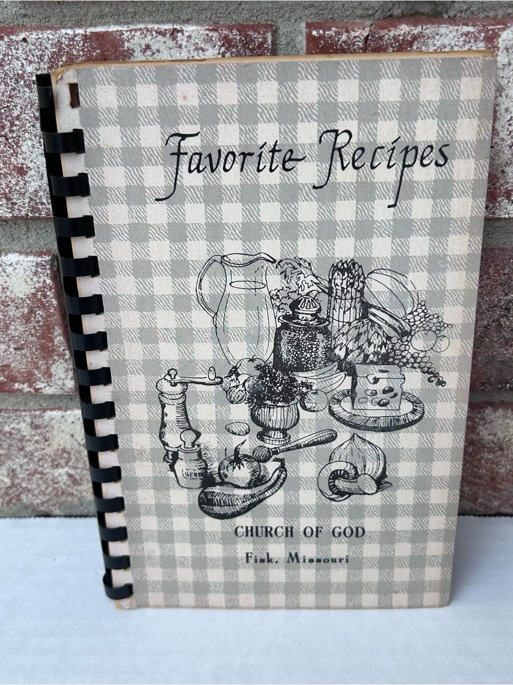 Favorite Recipes Church of God Fisk Missouri MO Cookbook Vintage 1980 Comminity